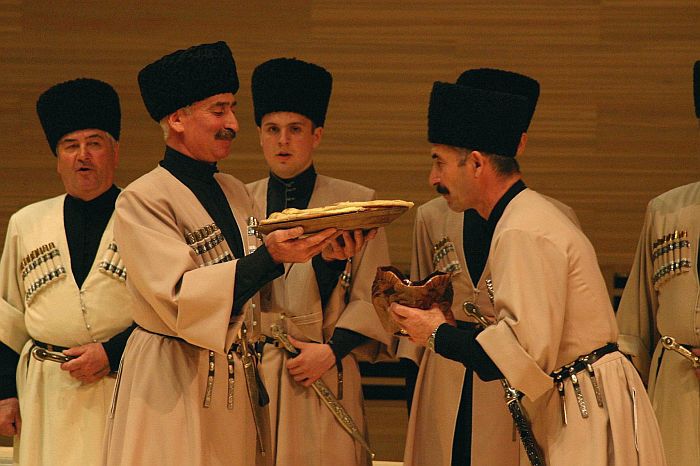 Традиции осетинского застолья
